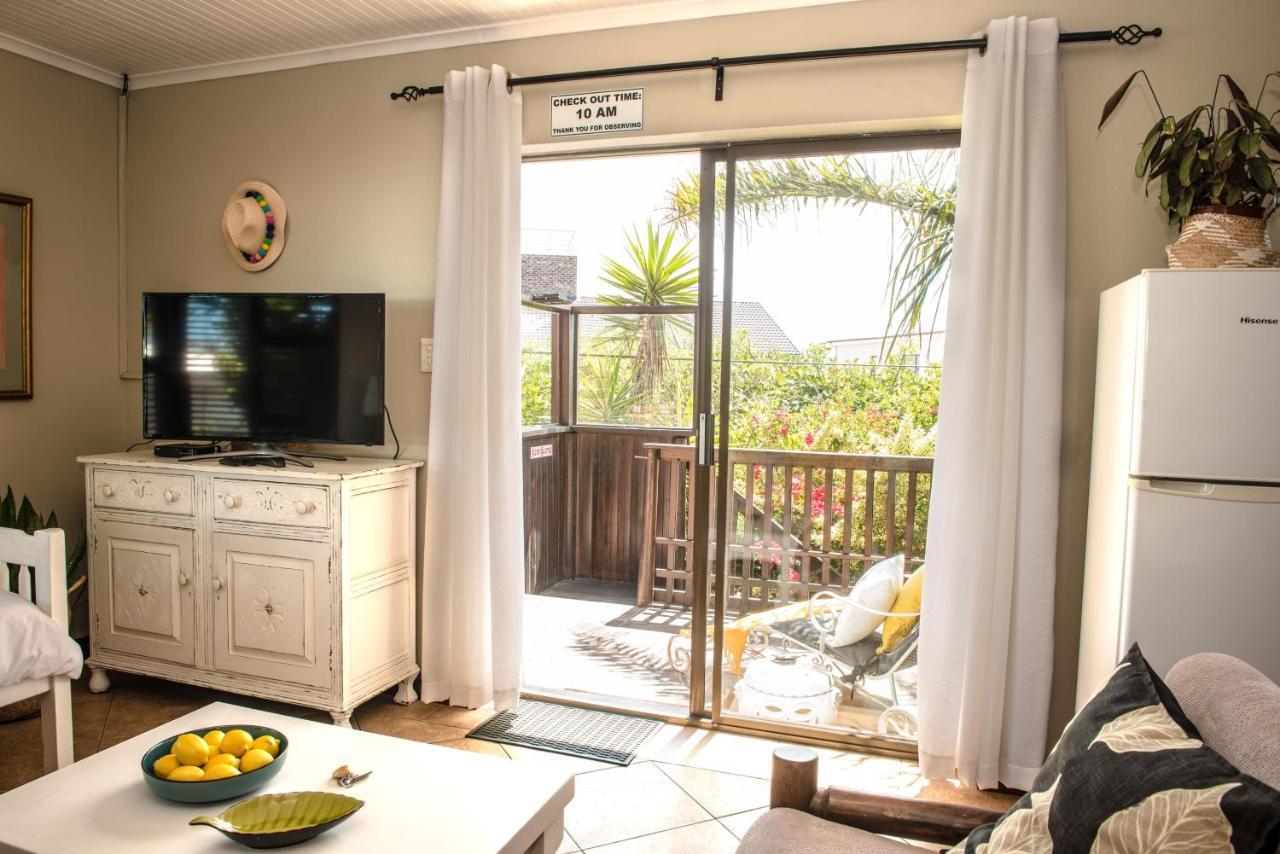 Paradise Self-Catering Units Jeffreys Bay Exterior photo